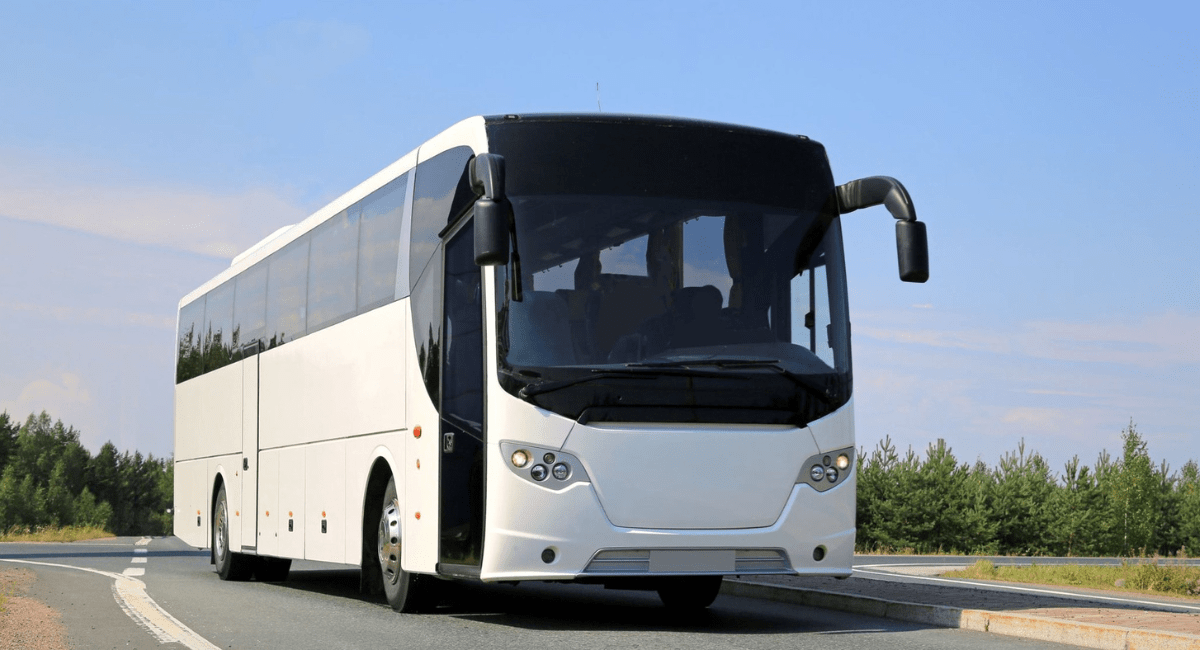 Charter Bus 001a-min